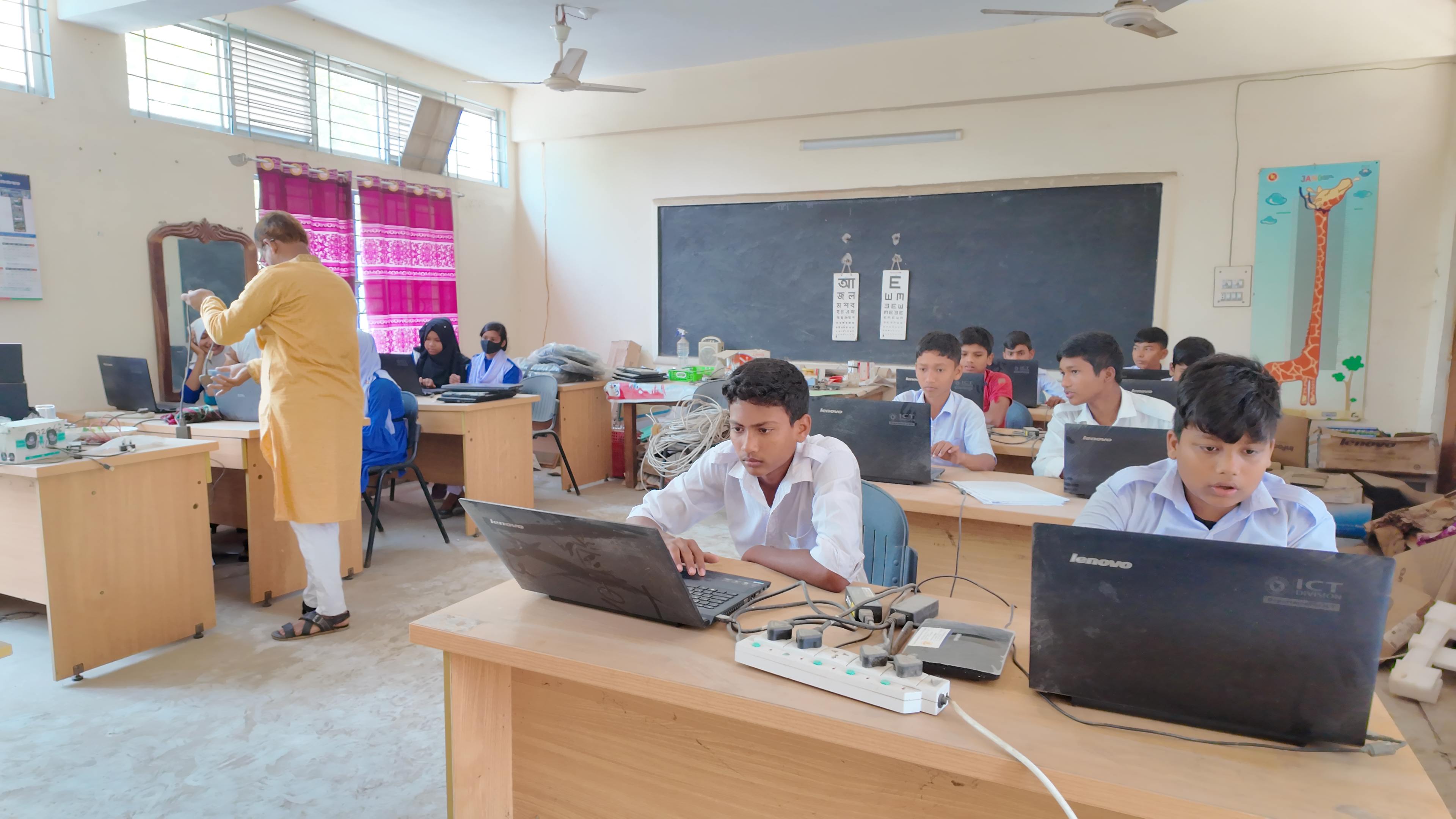 Photo 3
