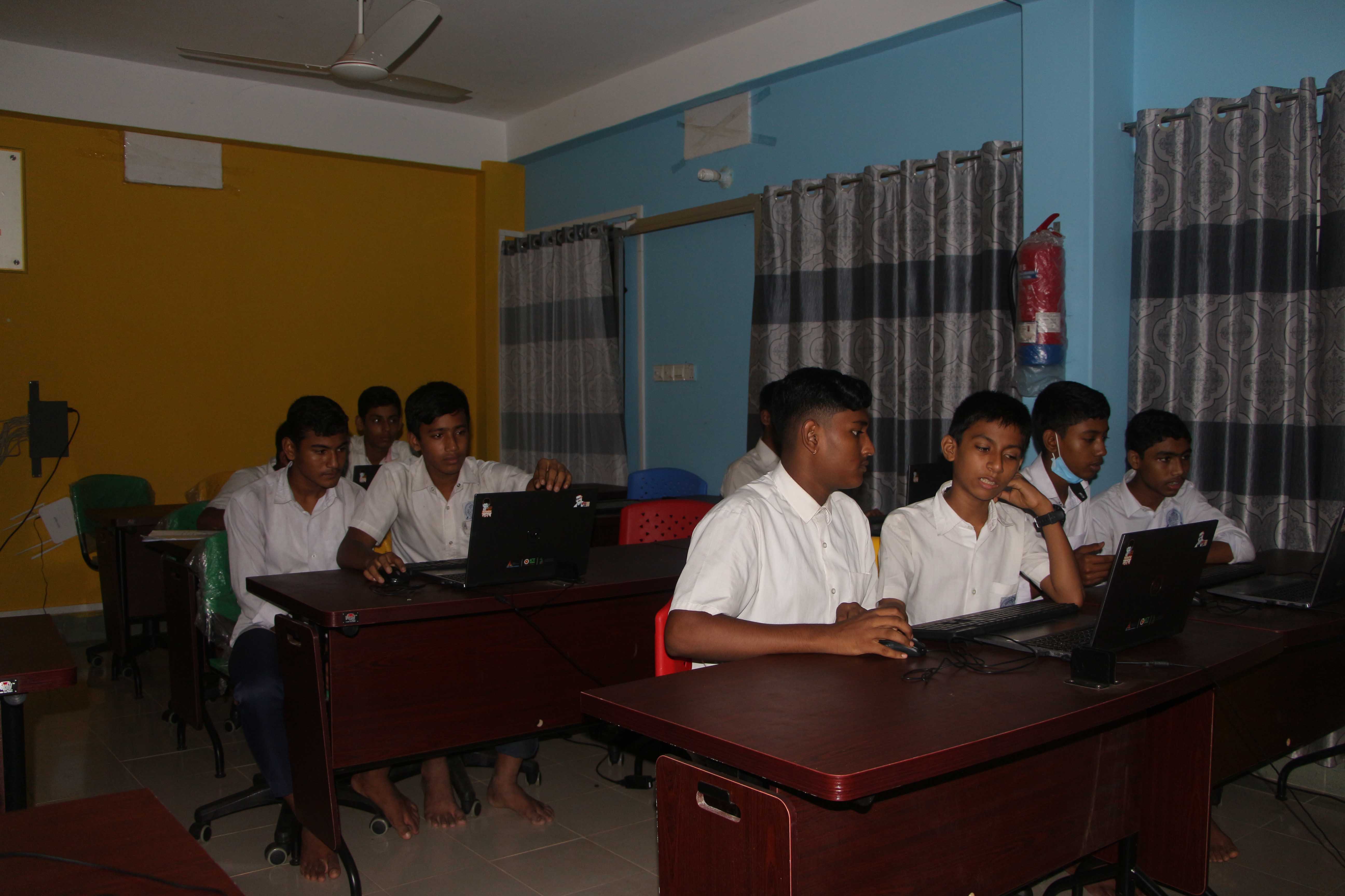 Photo 3